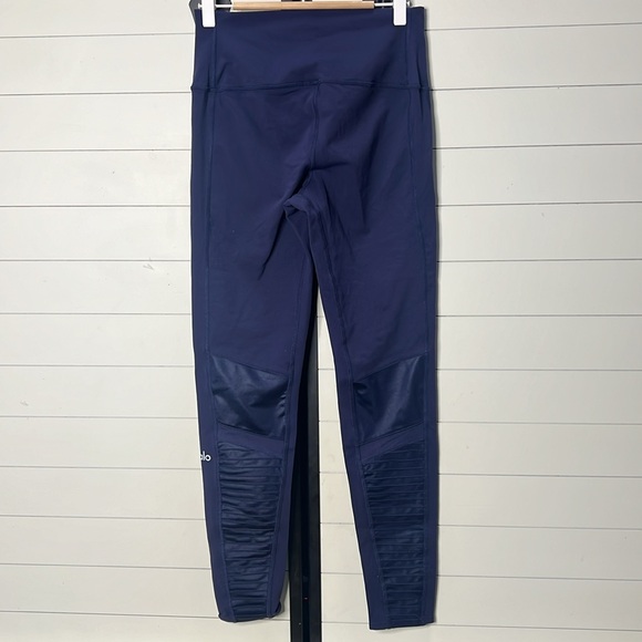 Alo high waisted moto leggings Large - Picture 4 of 4